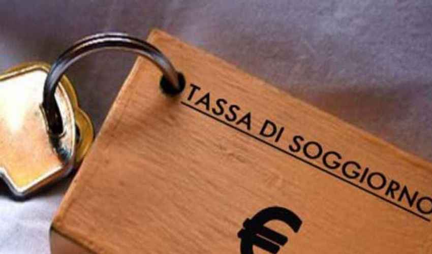 Tassa di soggiorno: gli albergatori protestano contro l’ipotesi di aumento